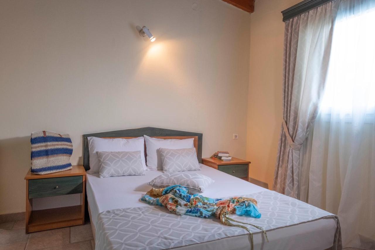 Aristides Hotel Fourka Luaran gambar