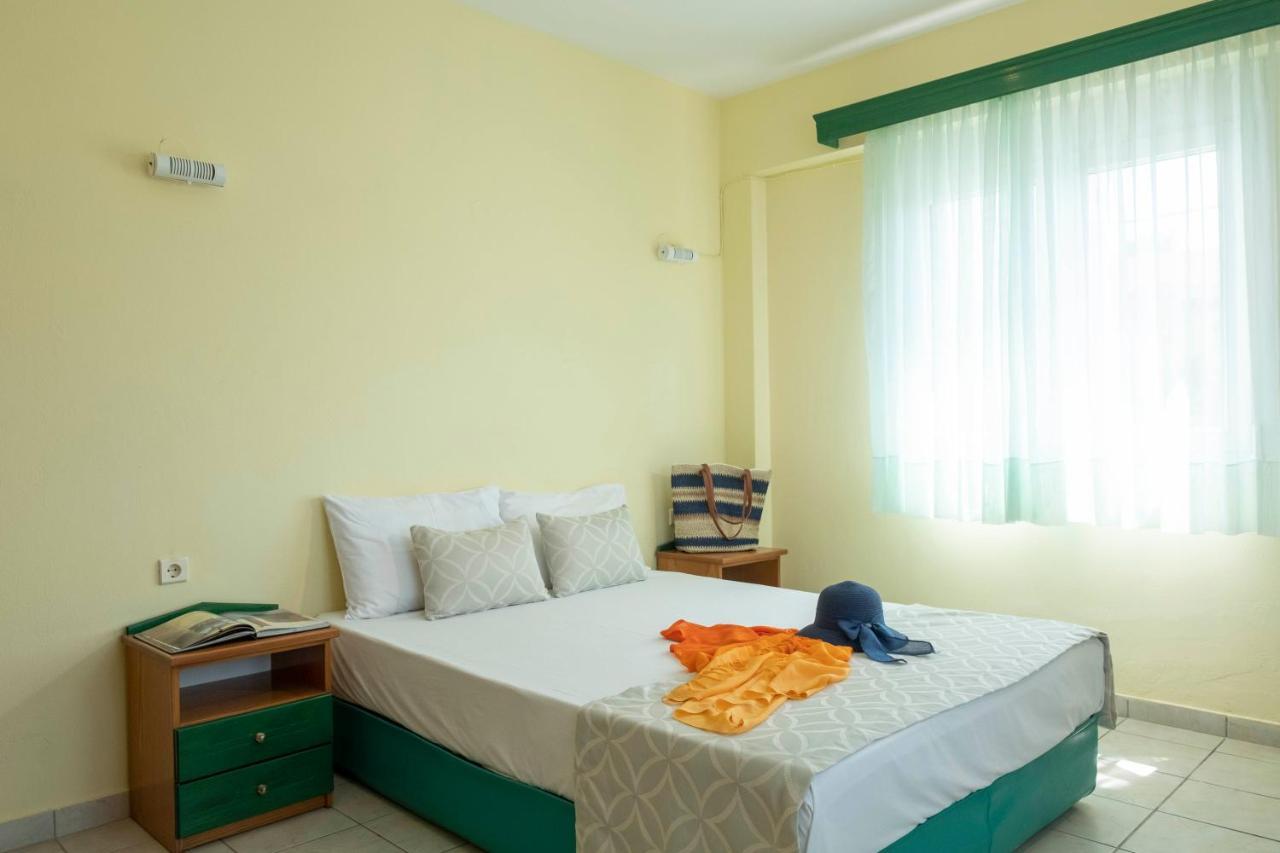 Aristides Hotel Fourka Luaran gambar
